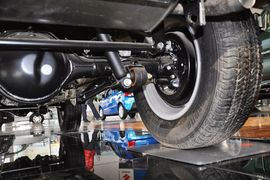 2012款铃木吉姆尼1.3L手动JLX导航版