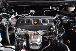 2013款本田雅阁2.0L LX
