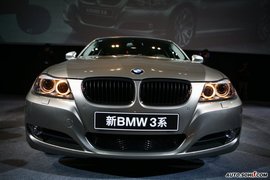 2009款宝马320i