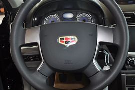 2013款吉利帝豪EC7 1.5L手动进取型