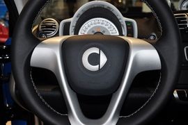 2013款smart fortwo 1.0MHD冰炫特别版