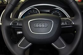 2013款奥迪Q7 35TFSI舒适型