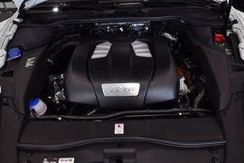 2011款保时捷Cayenne