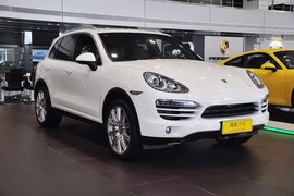 2011款保时捷Cayenne