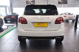 2011款保时捷Cayenne