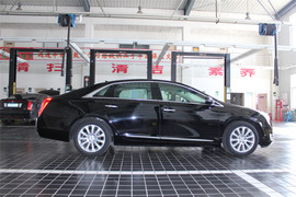 2013款凯迪拉克XTS 2.0T豪华型到店实拍