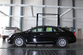 2013款凯迪拉克XTS 2.0T豪华型到店实拍