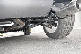 2013款路虎神行者2 2.0T Dynamic限量版