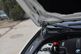 2013款宝马520i典雅型