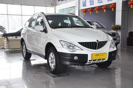 2011款双龙爱腾2.3L四驱豪华版