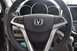 2012款长安逸动1.6L自动豪华型