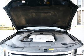 LX570外观