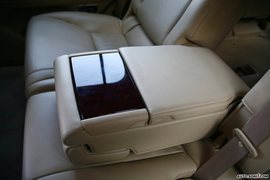 LX570内饰