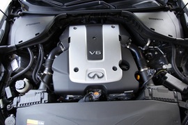 2012款英菲尼迪M25L奢华版试驾实拍