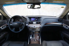 2012款英菲尼迪M25L奢华版试驾实拍