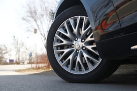 2012款英菲尼迪M25L奢华版试驾实拍