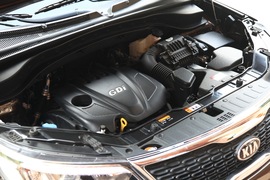 2013款起亚索兰托2.4GDI 7座汽油至尊UVO版试驾