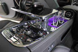 捷豹XJ 2013款巅峰创世版四座实拍