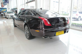 捷豹XJ 2013款巅峰创世版四座实拍