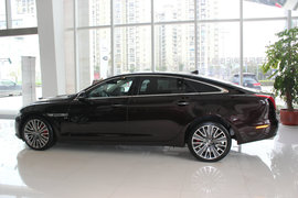 捷豹XJ 2013款巅峰创世版四座实拍