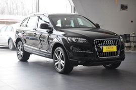 2013款奥迪Q7 35TFSI技术型