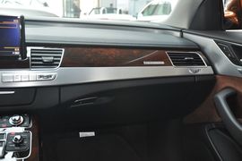 2013款奥迪A8L 45TFSI舒适型