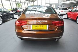 2013款奥迪A8L 45TFSI舒适型