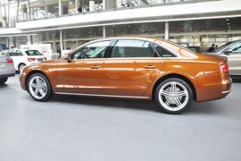 2013款奥迪A8L 45TFSI舒适型