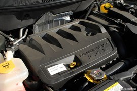 09款JEEP指南者外观