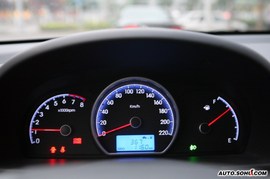 2008款现代伊兰特悦动