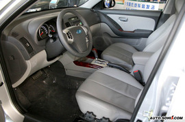 2008款现代伊兰特悦动