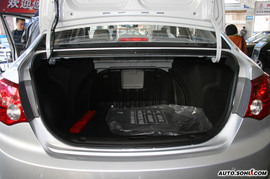 2008款现代伊兰特悦动