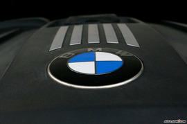 2007款宝马330i