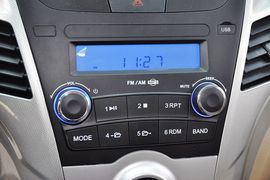 2013款金杯智尚S30 1.5L手动时尚型到店实拍