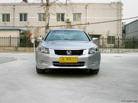 09款本田雅阁2.4LX 