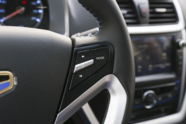 2017款吉利帝豪EV300尊贵型