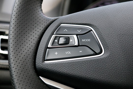 2017款奇瑞瑞虎7 SPORT 1.5T 自动精英版