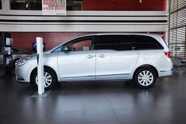 2013款别克GL8 3.0L XT豪华商务旗舰版