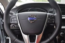 2013款沃尔沃V40 2.0T智尊版