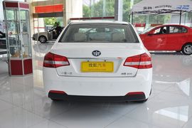 全新奔腾B70 1.8L手动豪华型