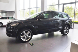2014款奥迪Q7 40TFSI运动型