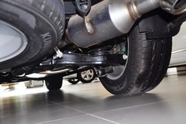 2013款起亚索兰托2.4GDI五座至尊版