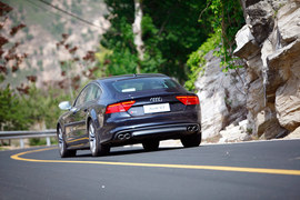 2013款奥迪S7 Sportback深度试驾实拍