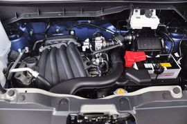 2013款日产NV200 1.6L豪华型