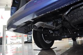 2013款日产NV200 1.6L豪华型