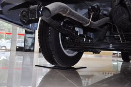 2013款日产NV200 1.6L豪华型