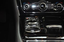2013款捷豹XJL 3.0SC全景商务版