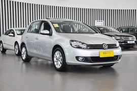 2012款大众高尔夫1.6L手自一体舒适型