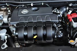 东风日产轩逸1.8XL手动豪华版
