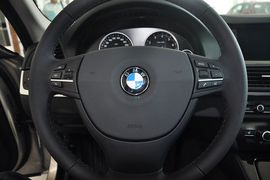 2013款宝马530Li领先型